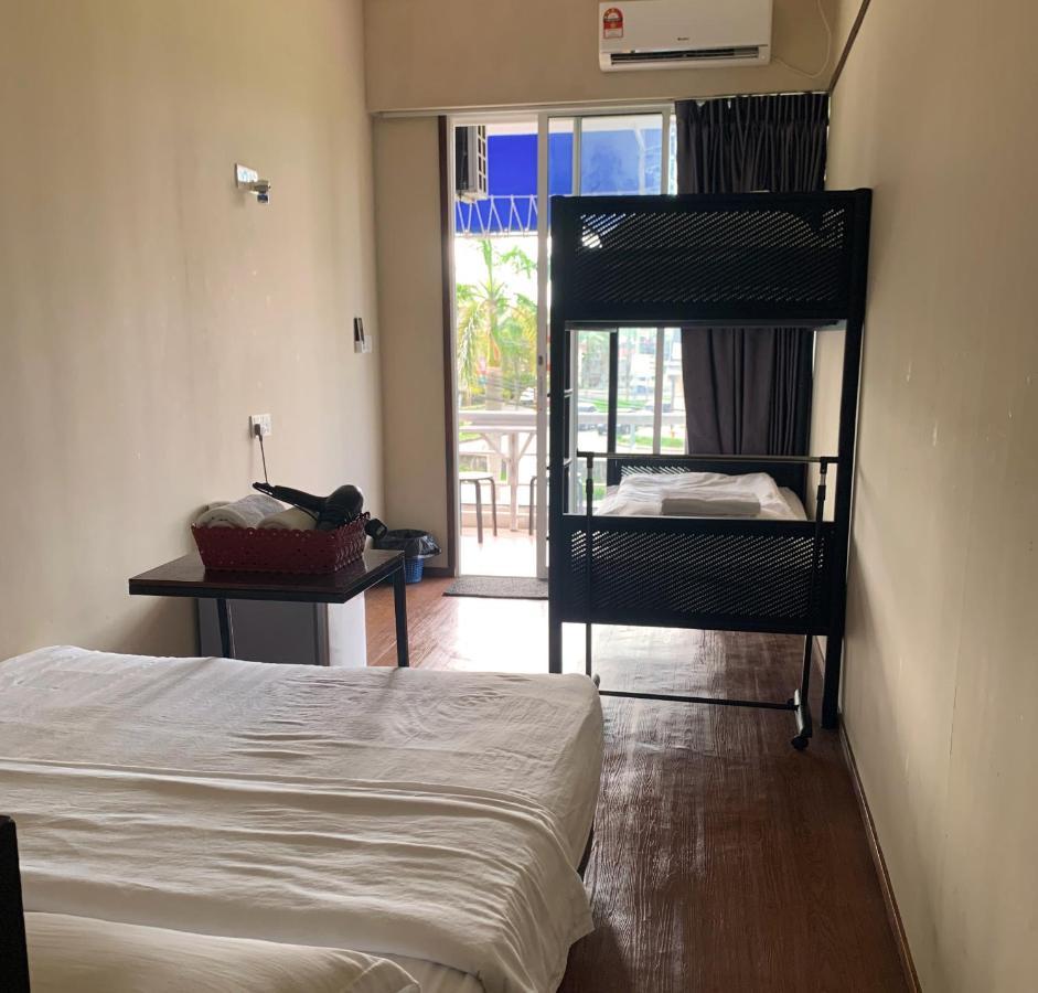 Ae Semporna Guesthouse 极潜旅店 Экстерьер фото