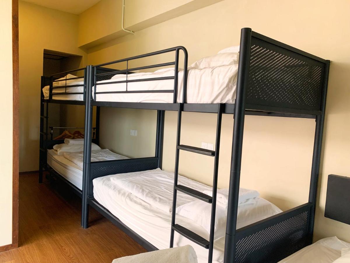 Ae Semporna Guesthouse 极潜旅店 Экстерьер фото