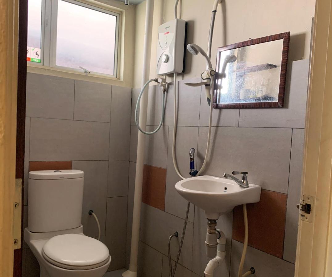 Ae Semporna Guesthouse 极潜旅店 Экстерьер фото