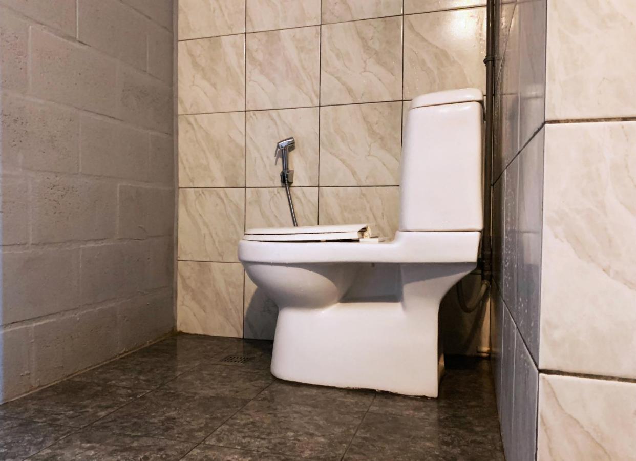 Ae Semporna Guesthouse 极潜旅店 Экстерьер фото