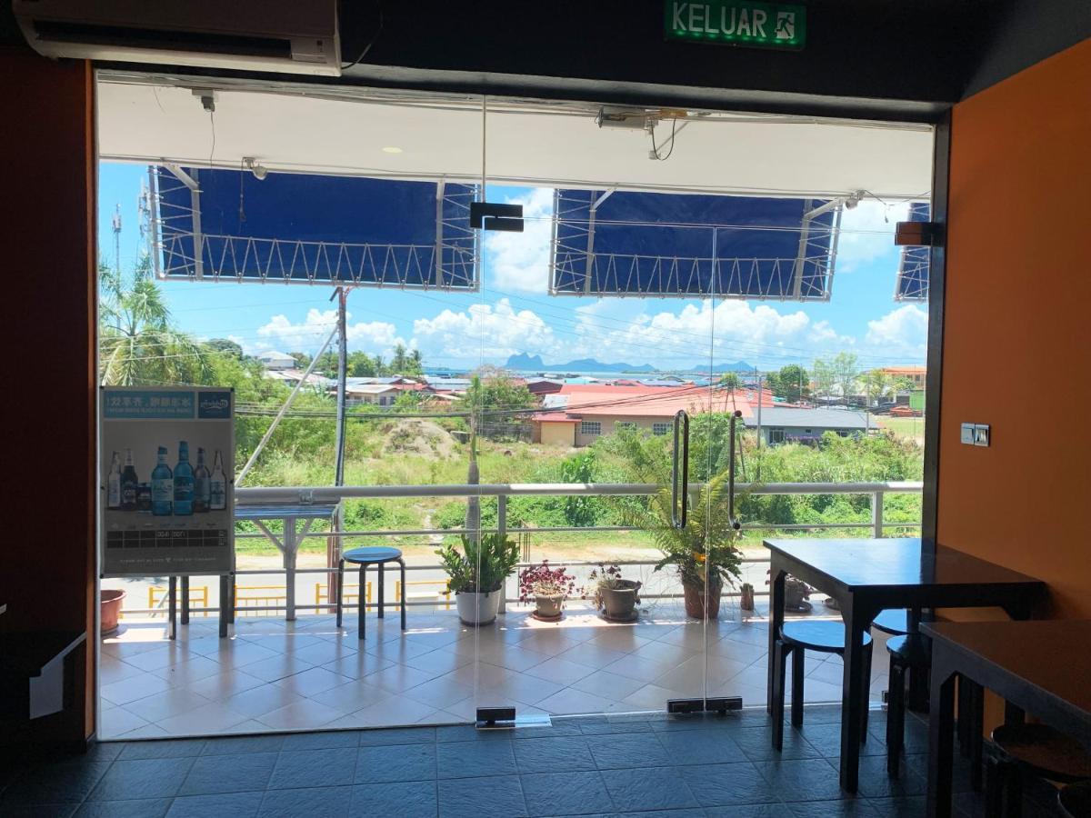 Ae Semporna Guesthouse 极潜旅店 Экстерьер фото